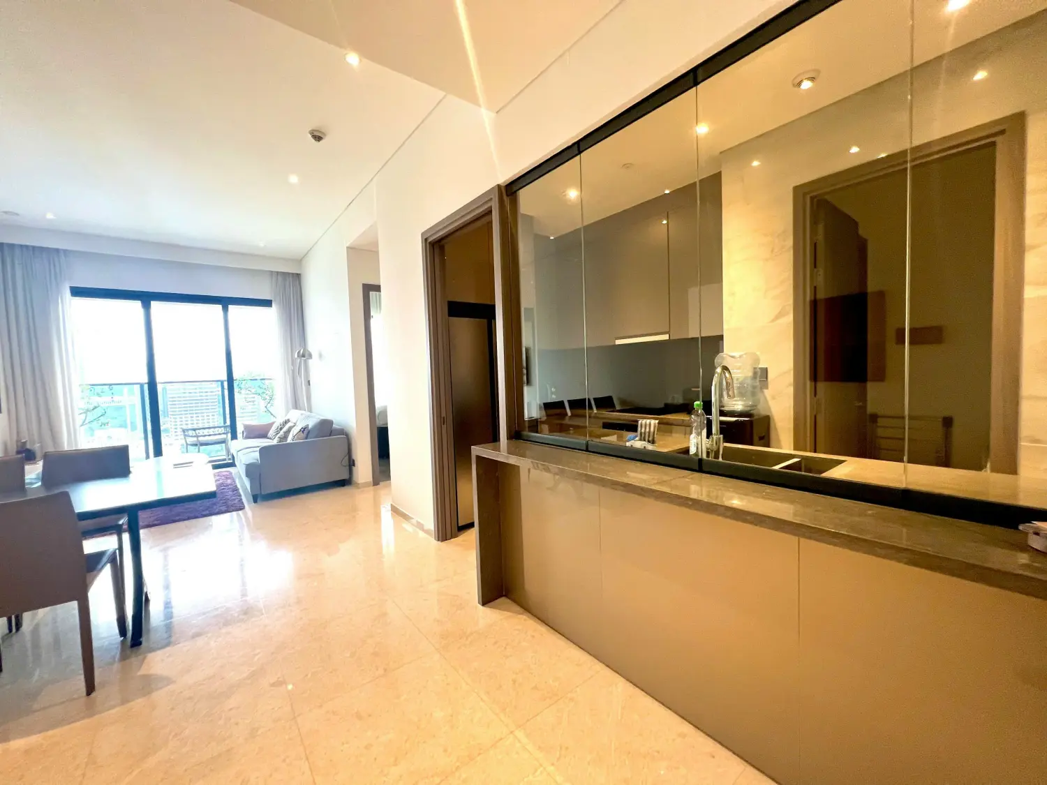 Bán Căn Hộ 3PN The MarQ Quận 1 - Full Nội Thất, Tầng Cao, Sổ Hồng Riêng