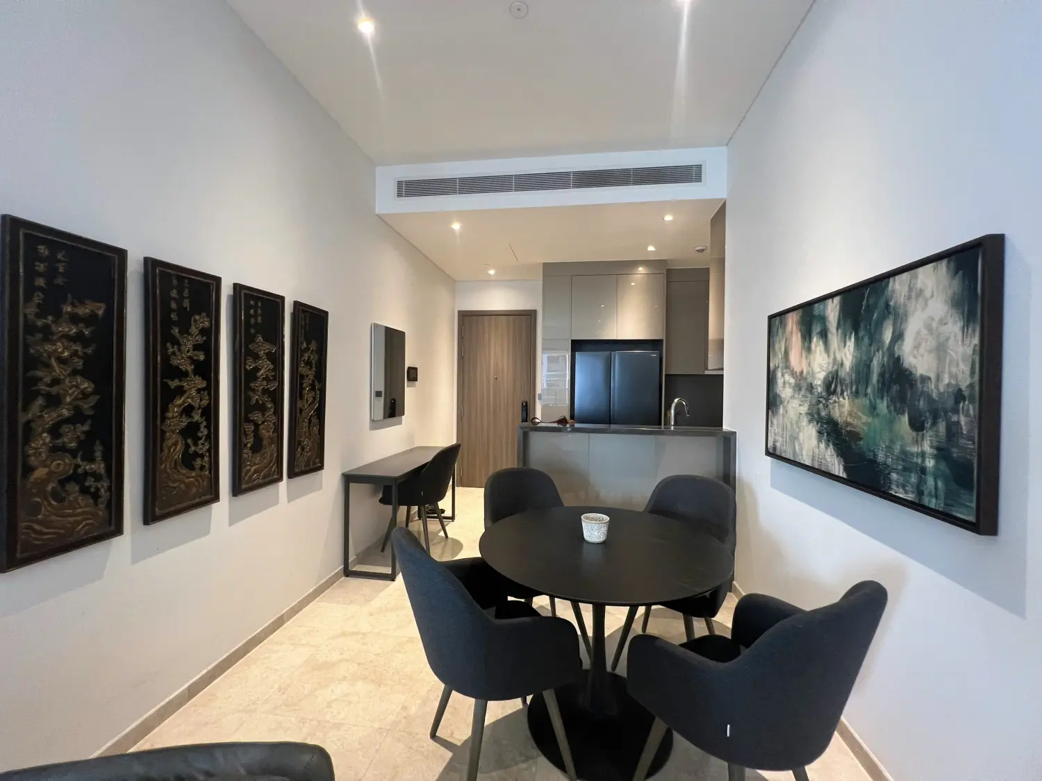 Bán Căn Hộ The MarQ Quận 1, 2PN, View Landmark 81, Giá Tốt Nhất Thị Trường