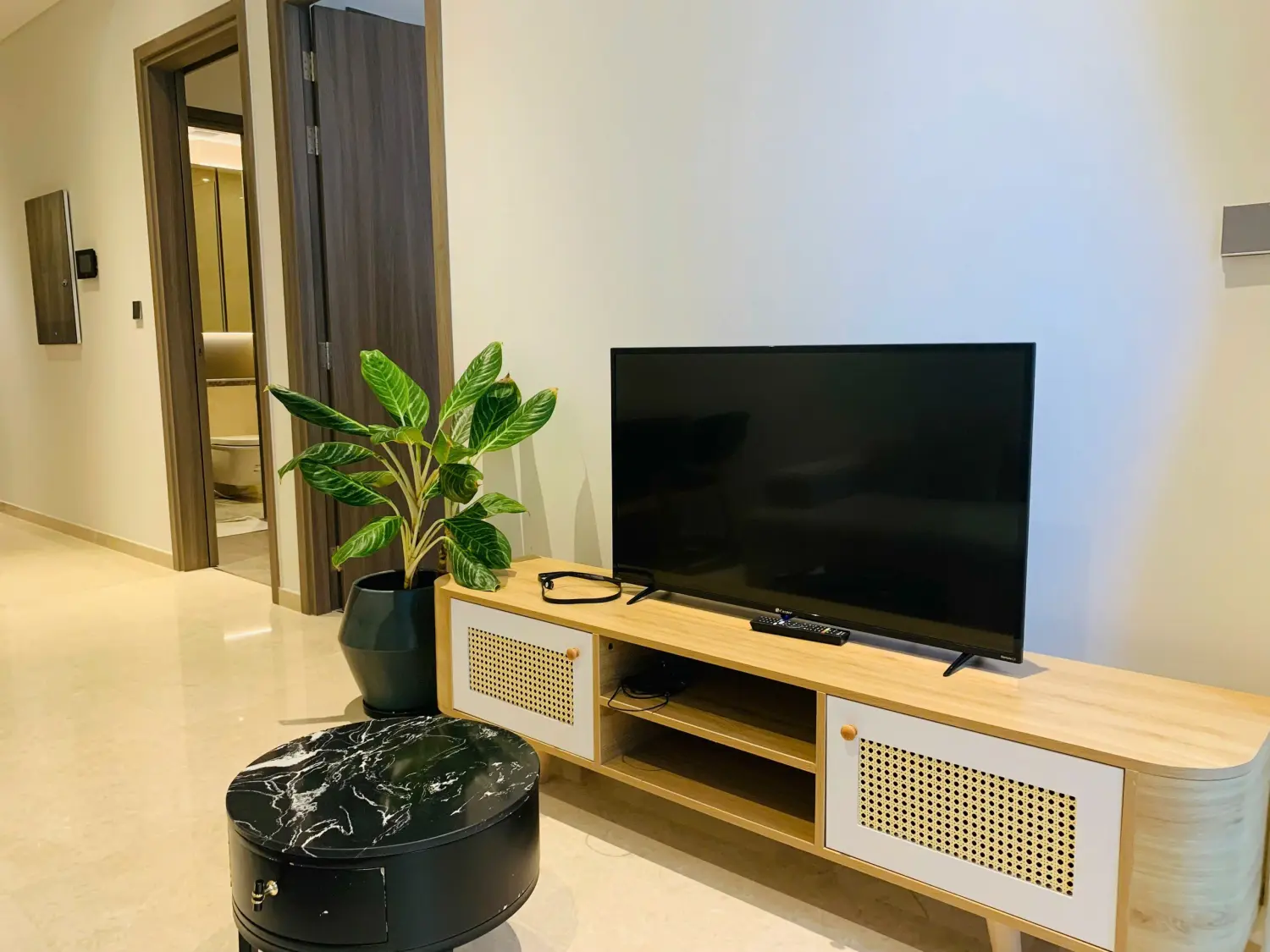 Bán Căn Hộ 1PN The MarQ Quận 1 - Thiết Kế Sang Trọng, Vị Trí Đắc Địa