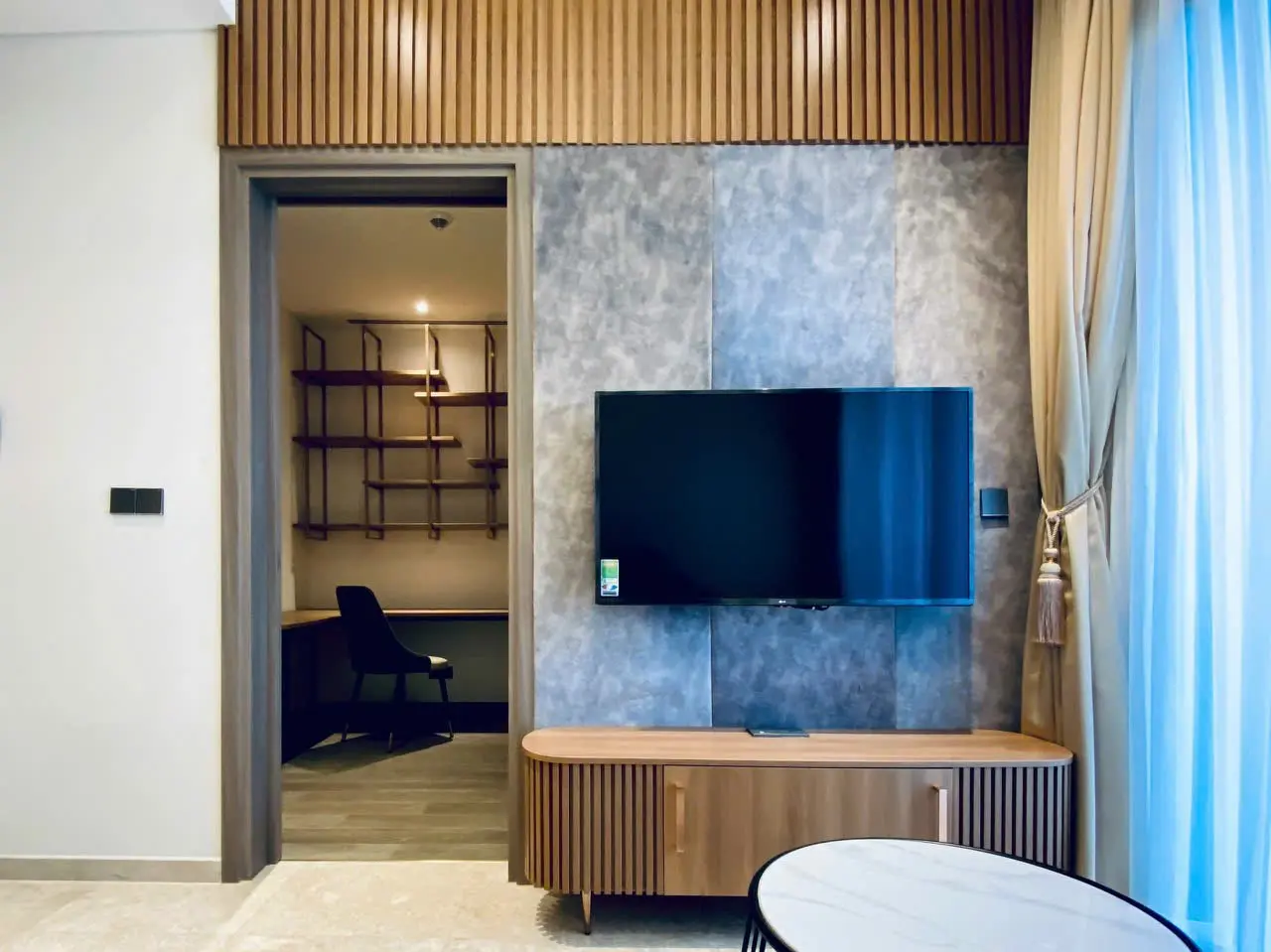 Bán Căn Hộ 1PN+ The MarQ, Quận 1 - Sổ Hồng Riêng, Nội Thất Cao Cấp, Giá Tốt!