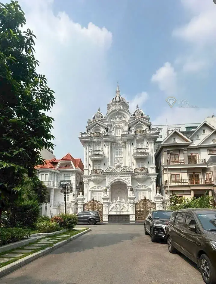 Bán Biệt Thự Phố Quang Quận Tân Bình 239m2 4 tầng giá 85 tỷ