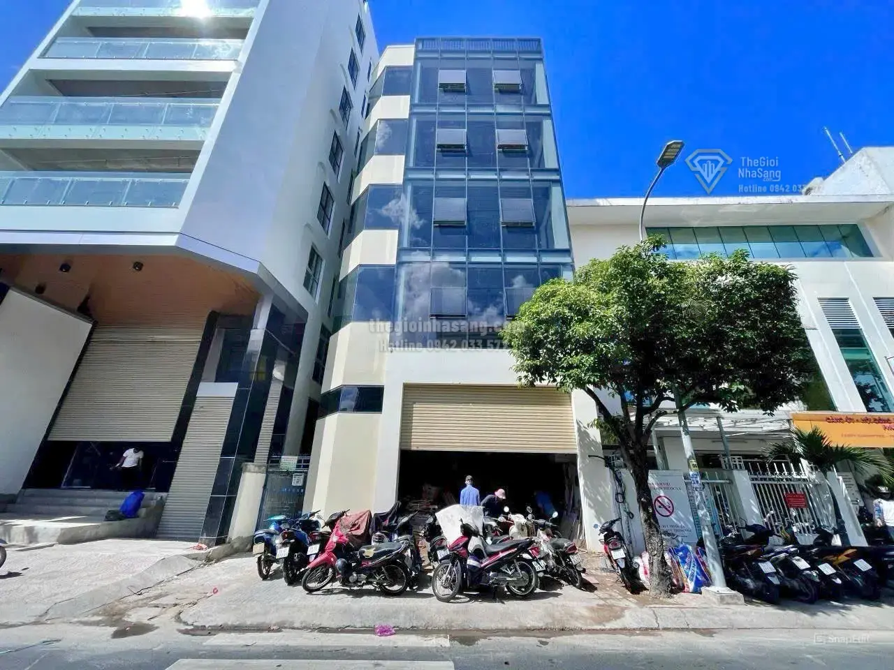 Bán Building mặt tiền Hồ Hảo Hớn Quận 1, 1300m2, 7 tầng, giá 115 tỷ