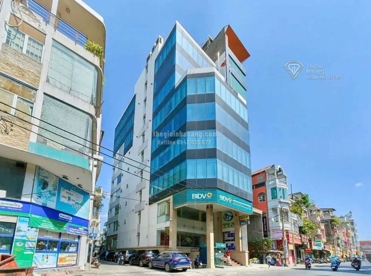 Bán Nhà đối diện chợ Tân Định Quận 1 diện tích 342m2 giá 199 tỷ