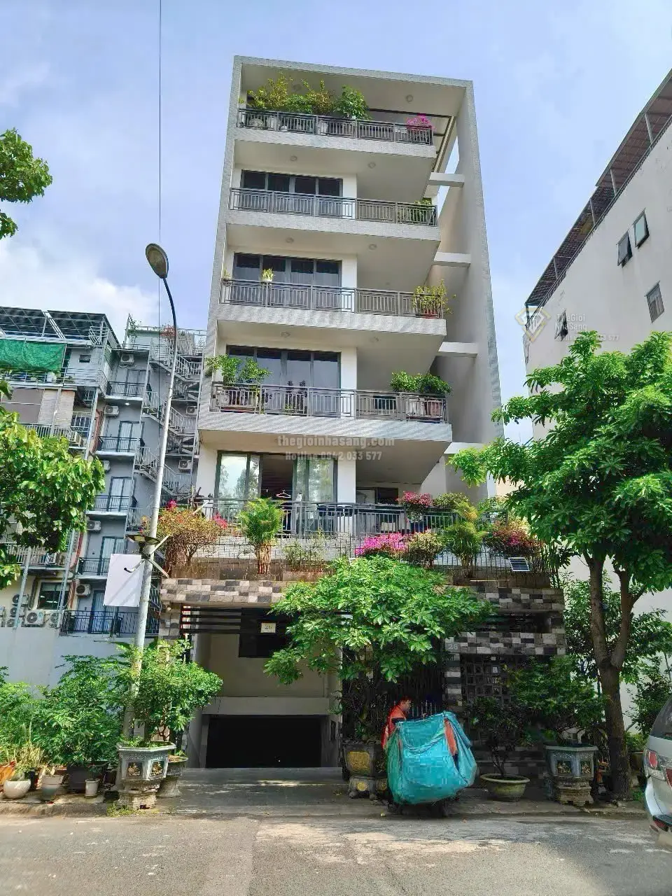 Bán nhà phố dự án Huy Hoàng Quận 2 diện tích 160m2 giá 53 tỷ