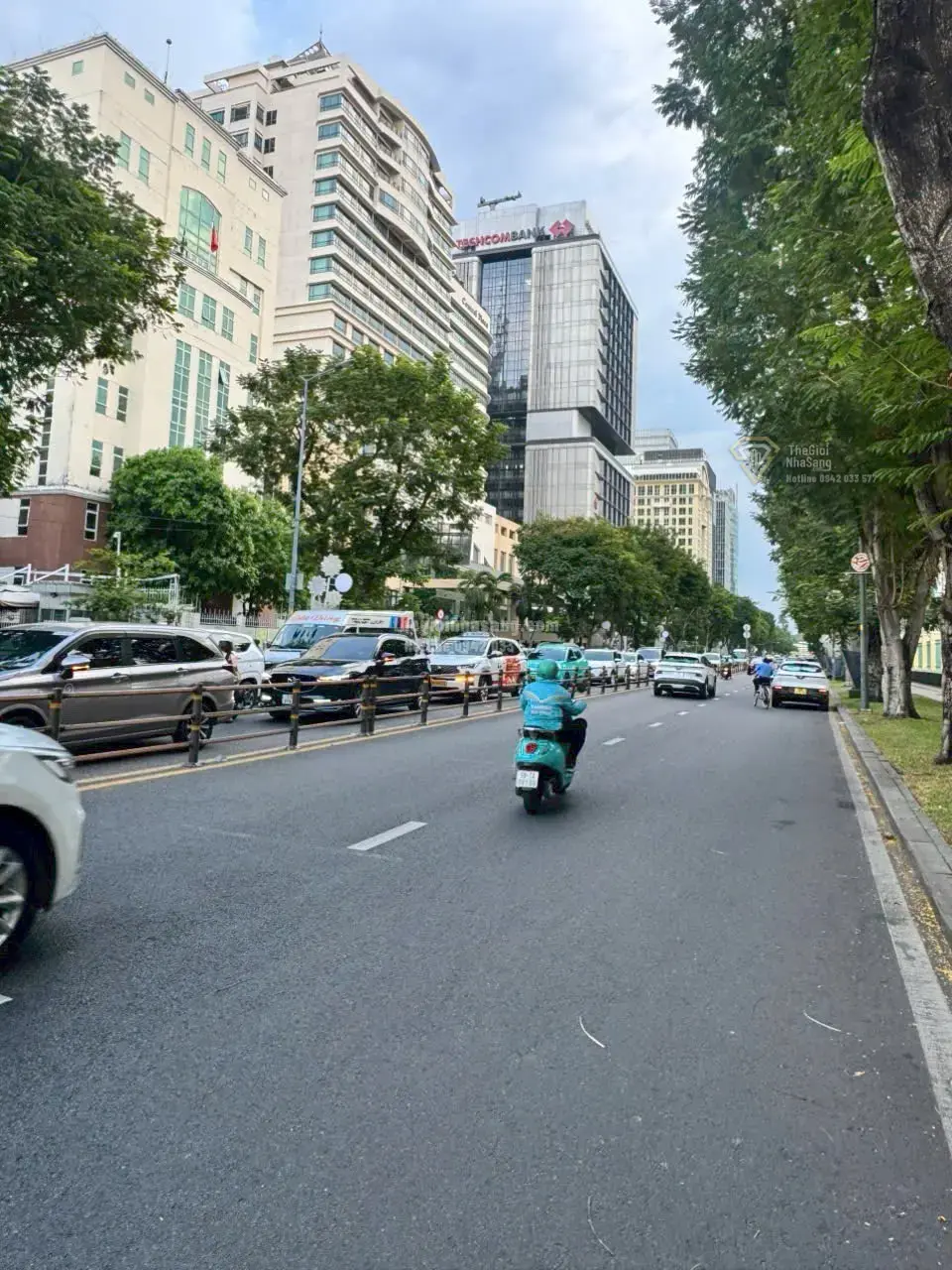Bán nhà văn phòng sau Lê Duẩn, Phường Sài Gòn, diện tích 329.3m2, giá 400 tỷ