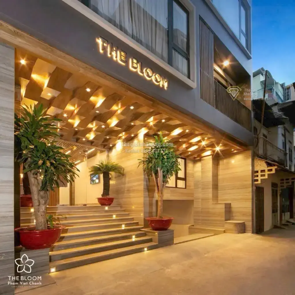 Bán toà khách sạn Phạm Viết Chánh Quận Bình Thạnh 223m2 7 tầng giá 100 tỷ