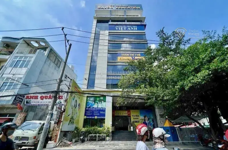 Bán toà nhà mặt tiền Nguyễn Trọng Tuyển, Phường 10, Phú Nhuận 365m2, 8 tầng, giá 120 tỷ