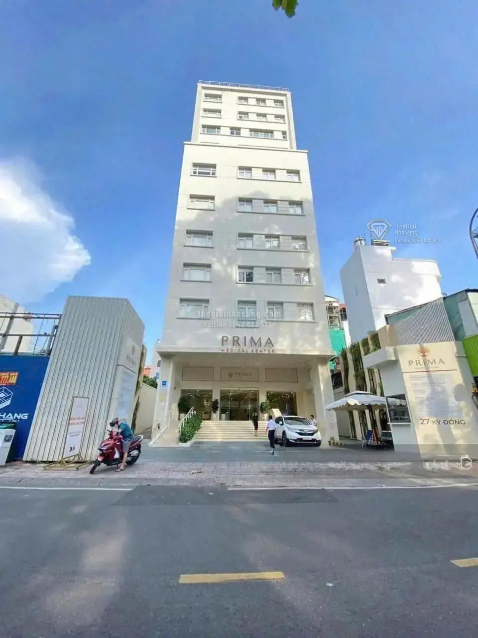 Bất động sản bệnh viện tại Tân Bình và Quận 3, diện tích lớn, giá 179.9 tỷ và 42X tỷ