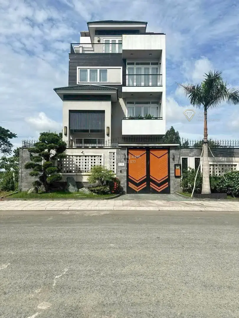Biệt thự 5 Vũ Phương Đề Quận 2 5 phòng ngủ 68 tỷ có hồ bơi, full nội thất