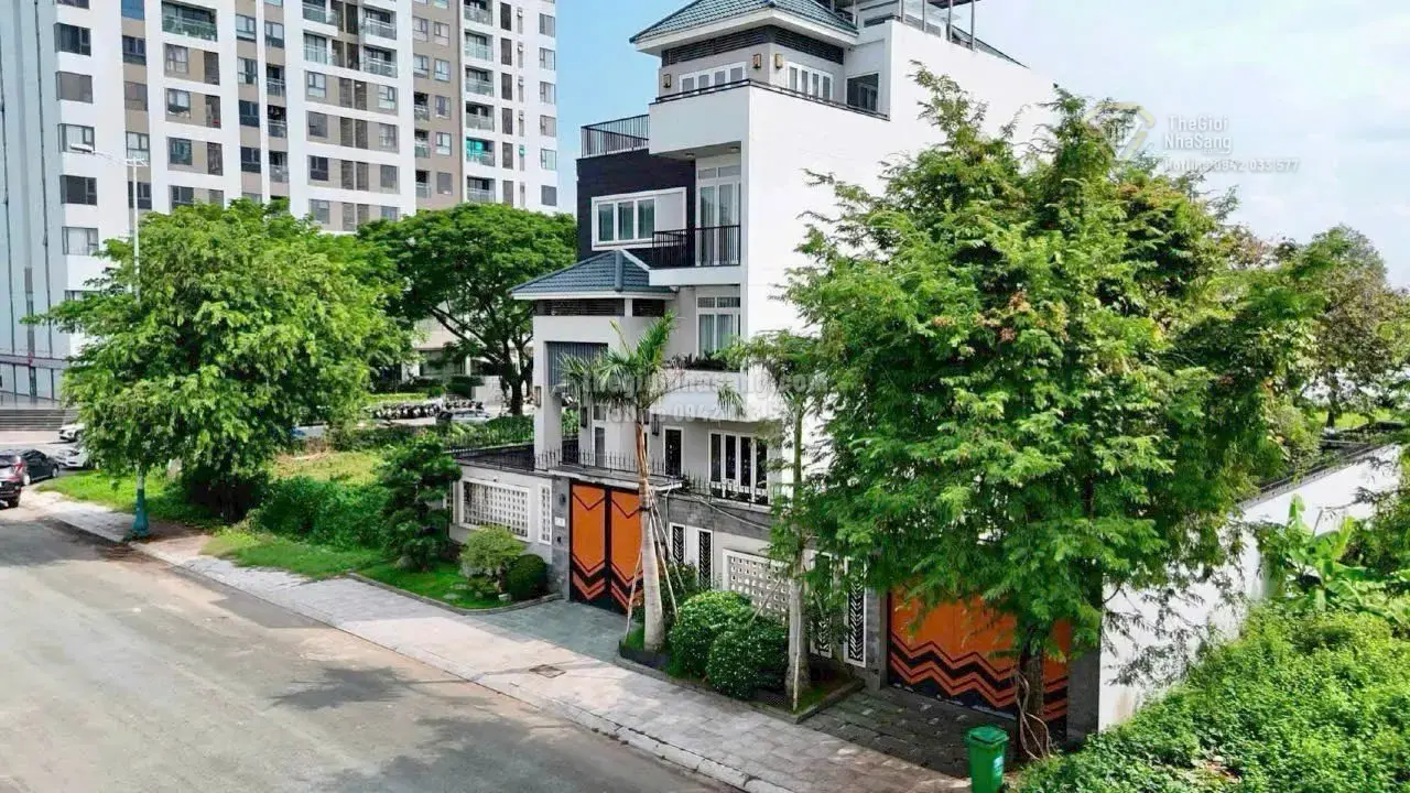 Biệt thự 5 Vũ Phương Đề Quận 2 5 phòng ngủ 68 tỷ có hồ bơi, full nội thất