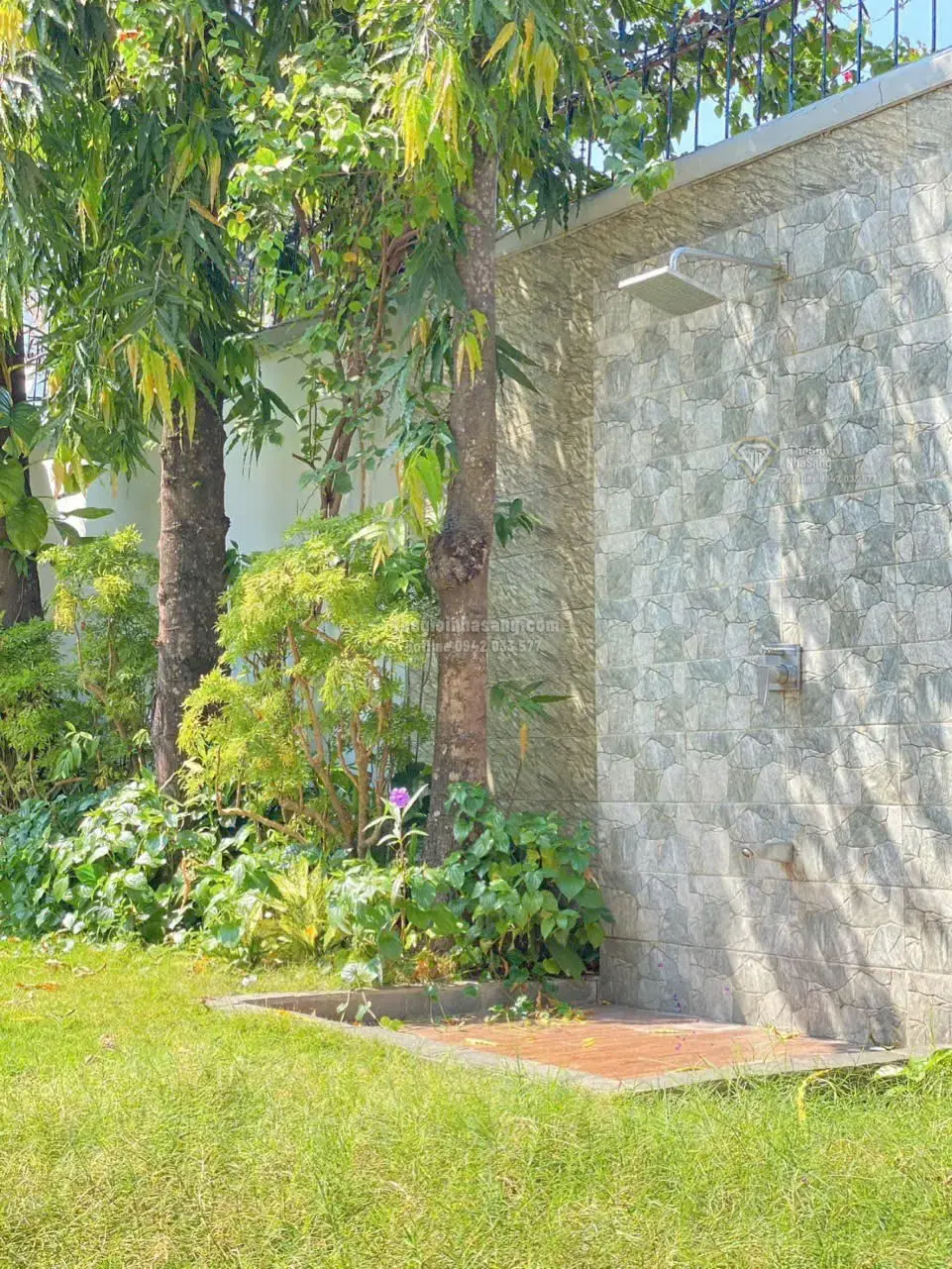 Biệt thự cho thuê Thảo Điền 4 phòng ngủ 500m2 giá 4000 USD