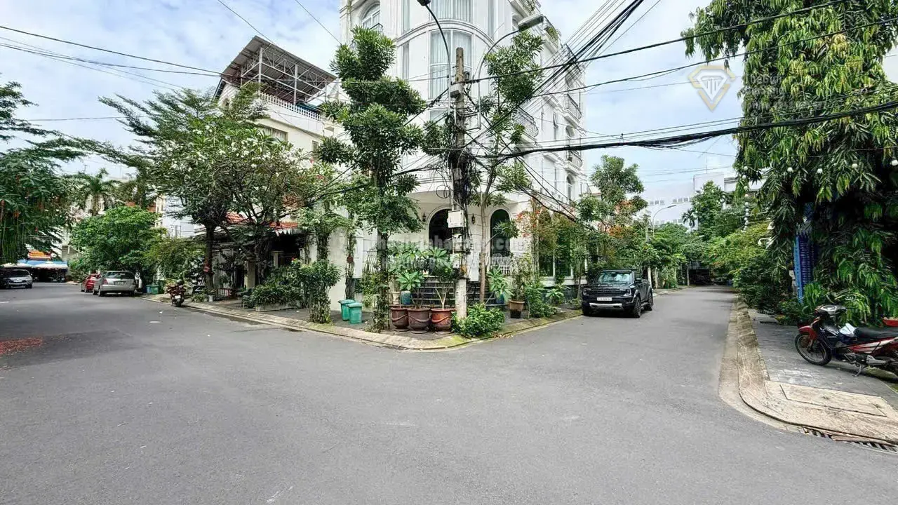 Biệt thự dự án Biệt thự Quốc Hương Thảo Điền TP. Thủ Đức 138.7m2 4 phòng ngủ 44 tỷ