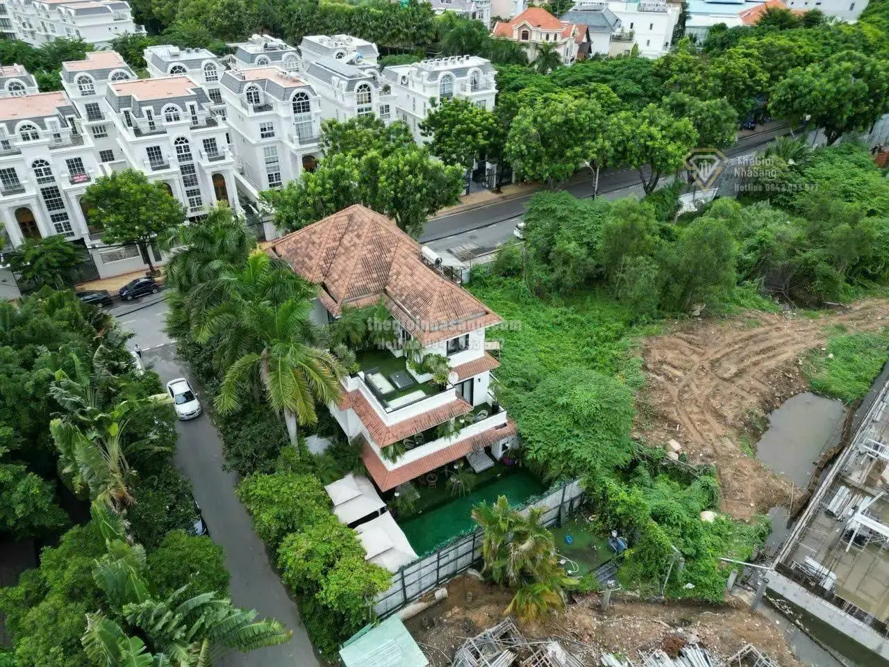 Biệt thự dự án Thảo Điền Quận 2 522m2 view sông Sài Gòn giá 200 tỷ