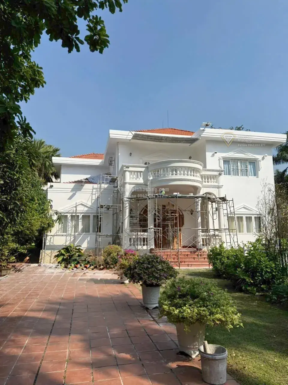 Biệt thự khu compound Thảo Điền 4 phòng ngủ 1,053m2 giá 190 tỷ