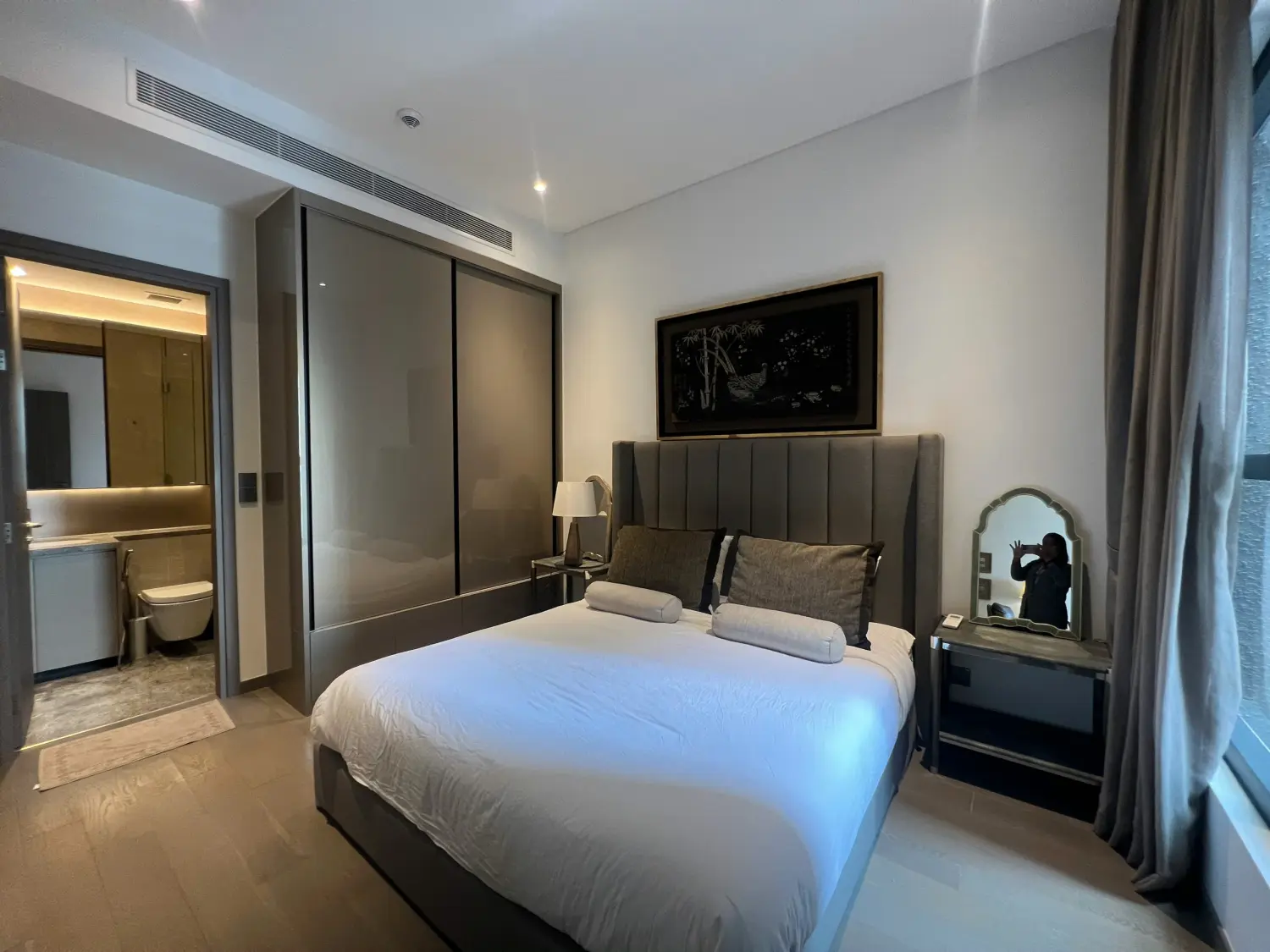 Bán Căn Hộ The MarQ Quận 1, 2PN, View Landmark 81, Giá Tốt Nhất Thị Trường