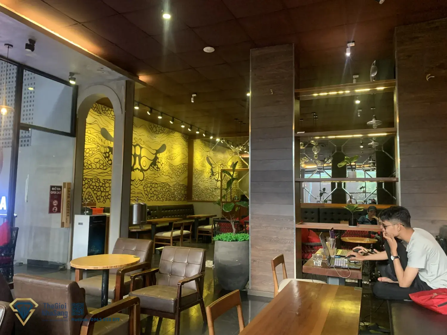 Chia Sẻ Thực Tế: Góc Nhìn Của Một Chủ Doanh Nghiệp F&B Vừa Và Nhỏ Trong Năm 2025