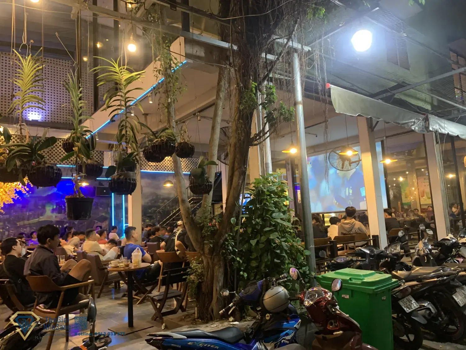 Chia Sẻ Thực Tế: Góc Nhìn Của Một Chủ Doanh Nghiệp F&B Vừa Và Nhỏ Trong Năm 2025
