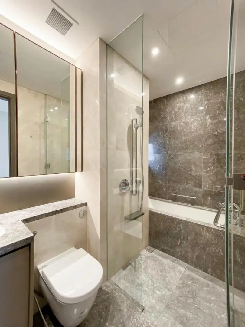 Bán Căn Hộ 2PN The MarQ, Quận 1 - Thiết Kế Sang Trọng, View Đẹp, Giá Tốt!