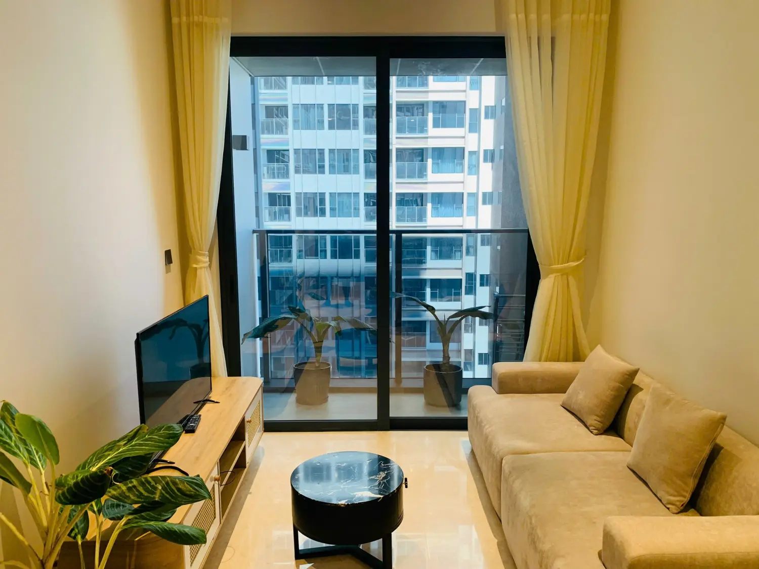 Bán Căn Hộ 1PN The MarQ Quận 1 - Thiết Kế Sang Trọng, Vị Trí Đắc Địa