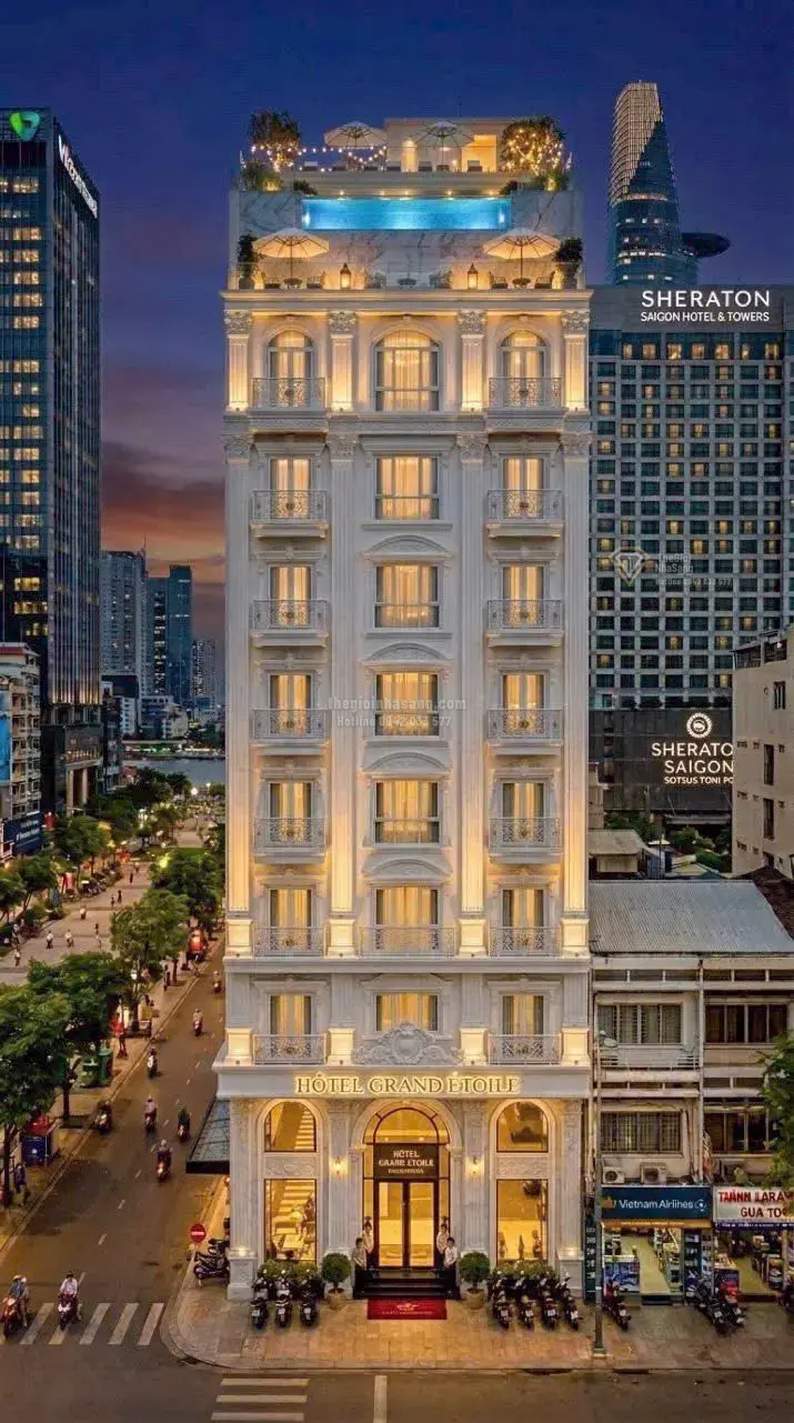 Đất nền mặt tiền 37-39 Đông Du Quận 1 diện tích 186.49m2 giá 340 tỷ