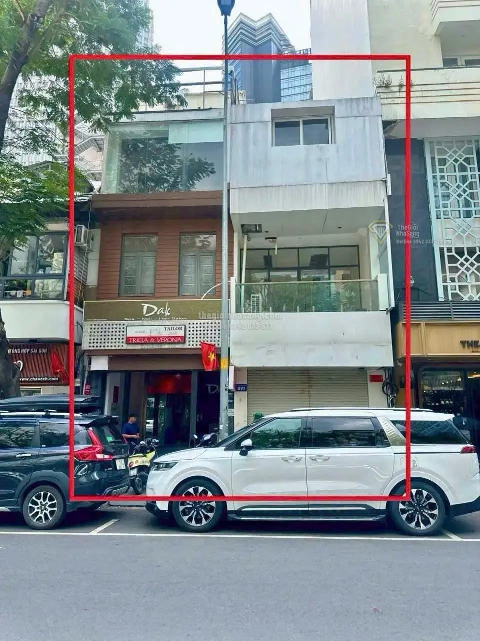 Đất nền mặt tiền 37-39 Đông Du Quận 1 diện tích 186.49m2 giá 340 tỷ