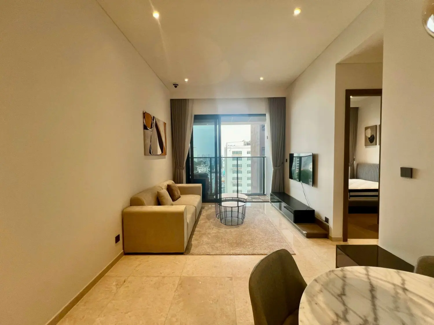 Bán Căn Hộ 2PN The MarQ, Quận 1 - Nội Thất Đầy Đủ, Tầng Trung, Giá Tốt!