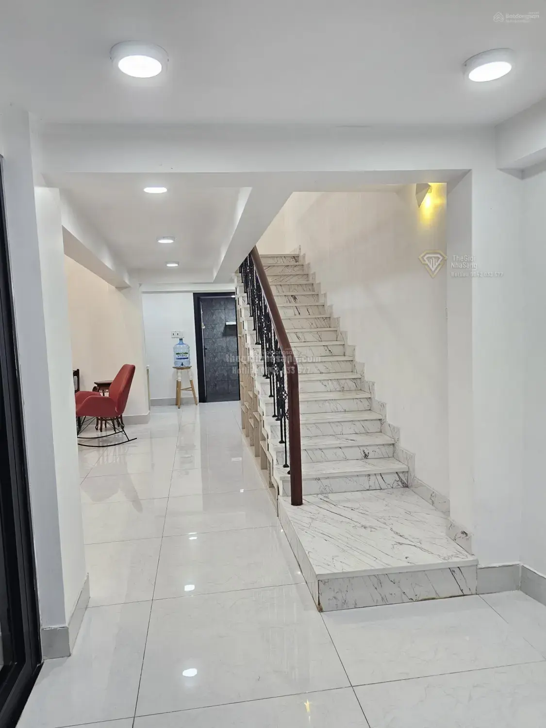 Chỉ 29,000,000/tháng - Chính chủ cho thuê nhà nguyên căn đường Nguyễn Văn Nguyễn, P. Tân Định, Q.1
