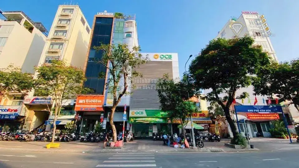 Nhà phố 39-41 Hoàng Diệu Quận 4 diện tích 214.5m2 giá 130 tỷ