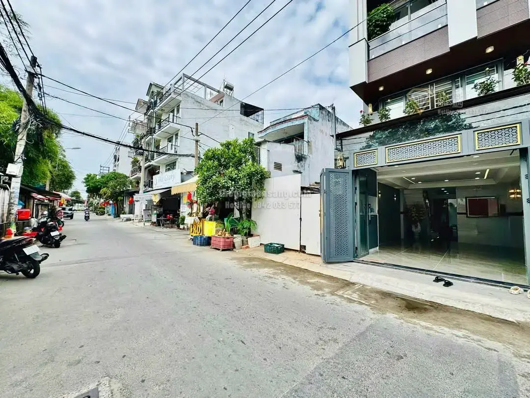 Nhà phố cao cấp mặt tiền Đường Số 19 Gò Vấp 72m2 5 phòng ngủ 15.8 tỷ