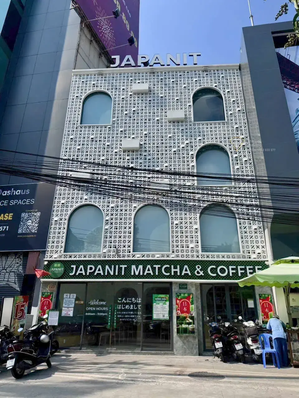 Nhà phố góc 2 mặt tiền CMT8 – Nguyễn Thị Minh Khai Quận 1, 105m2, 4 tầng, giá 106 tỷ