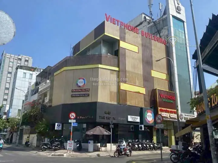 Nhà phố góc 2 mặt tiền dự án tại Quận 1, diện tích 127.2m2, giá 80 tỷ