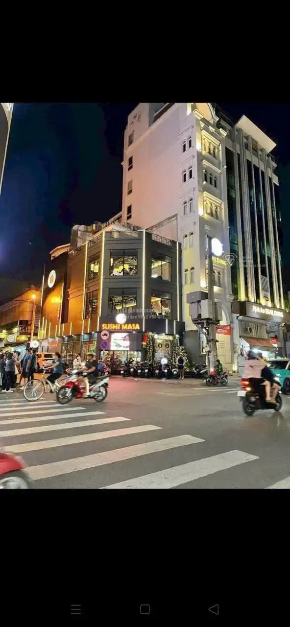 Nhà phố góc 3 mặt tiền Võ Văn Tần Quận 3 115m2 3 tầng giá 115 tỷ