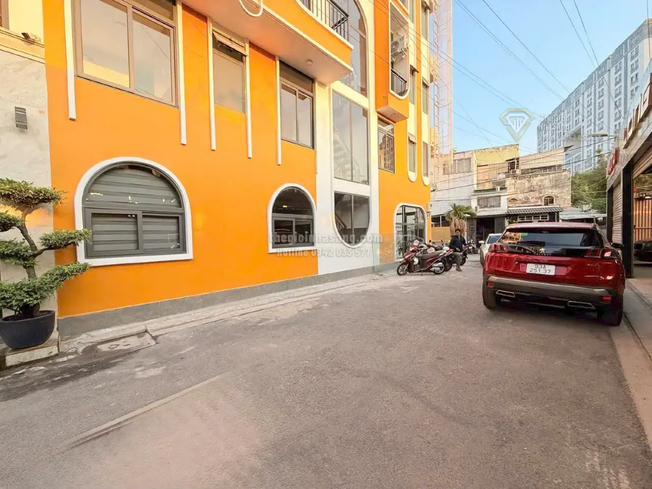 Nhà phố góc 6 tầng Gò Vấp 15m mặt tiền giá 9.8 tỷ