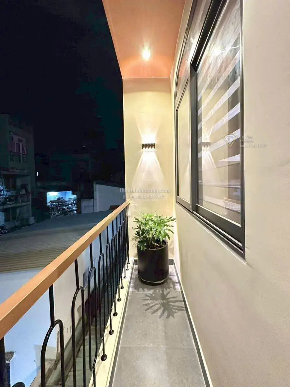 Nhà phố Khu Phan Xích Long, Phú Nhuận 24m2 2 phòng ngủ 4.75 tỷ