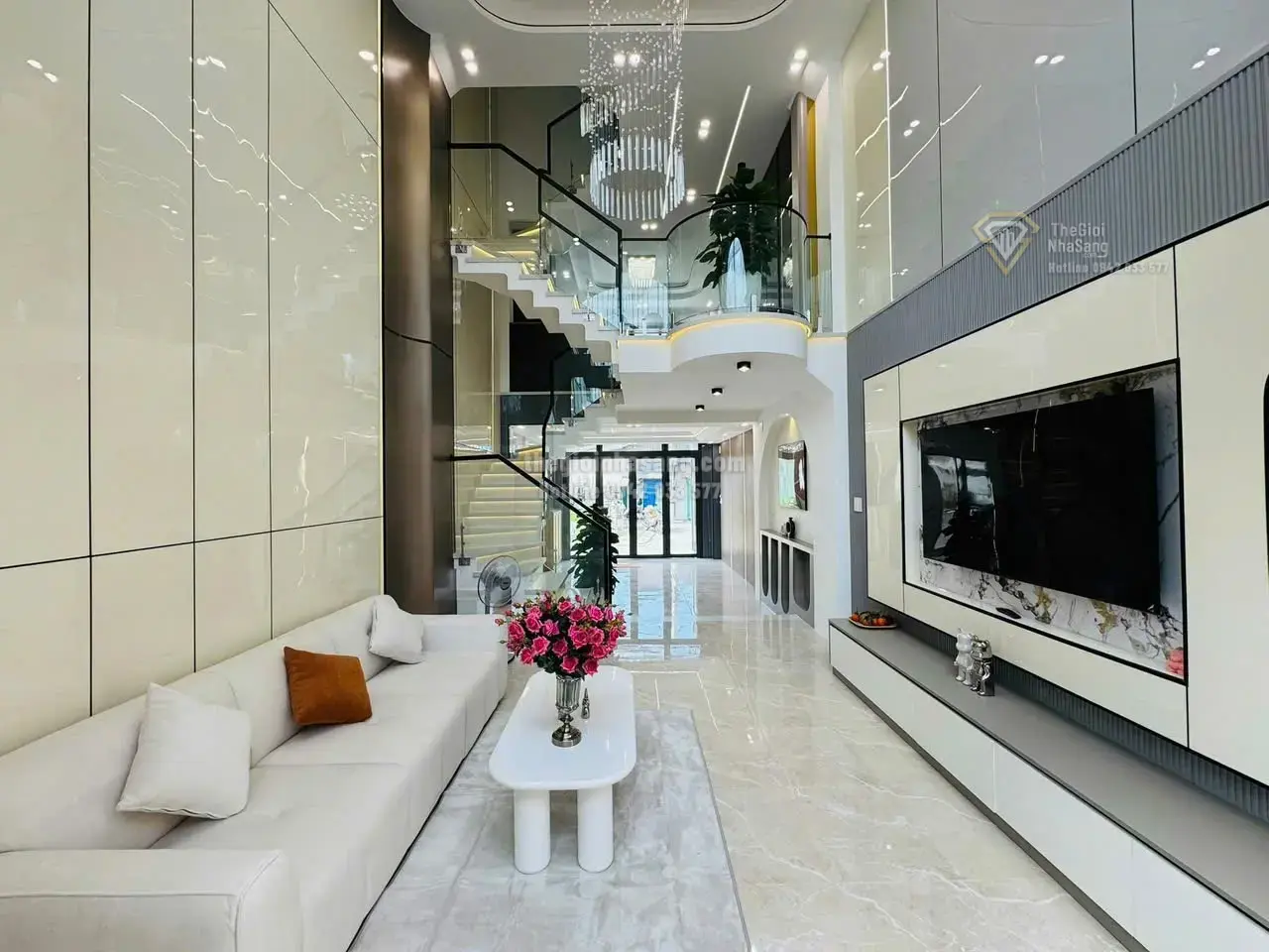 Nhà phố mặt tiền Thạnh Xuân 38, Quận 12, 4PN, 6.58 tỷ