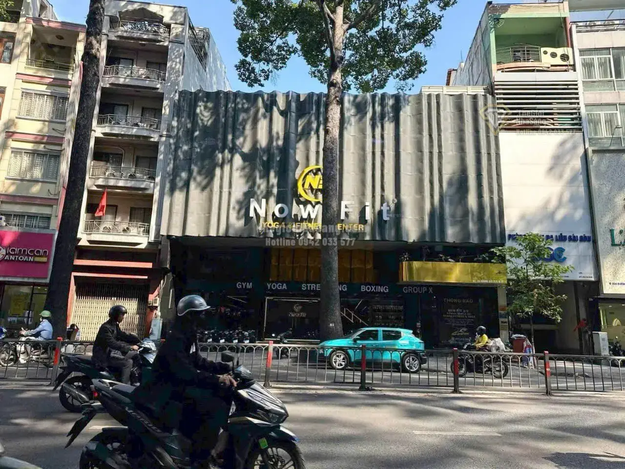 Nhà phố tại 33-35 Đường 3 Tháng 2, Quận 10, diện tích 499.2m2, giá 300 tỷ