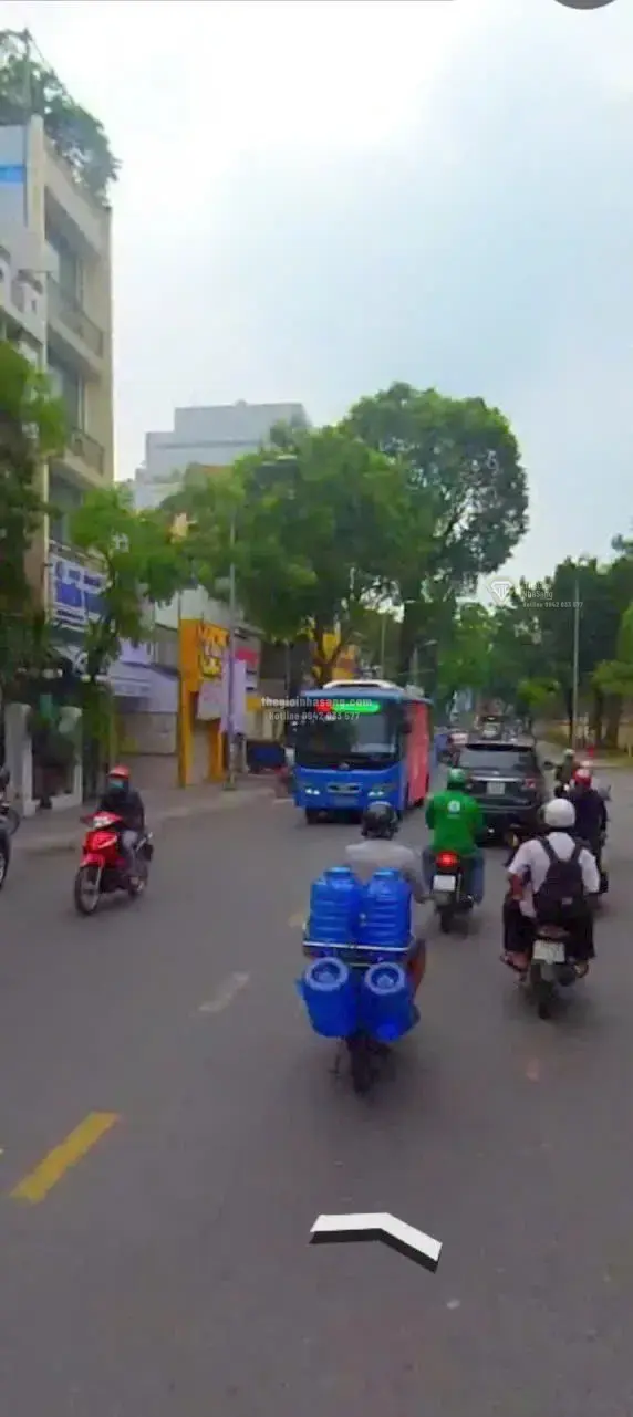 Nhà phố tại 341 Nguyễn Trãi, Quận 1, diện tích 173m2, giá 175 tỷ