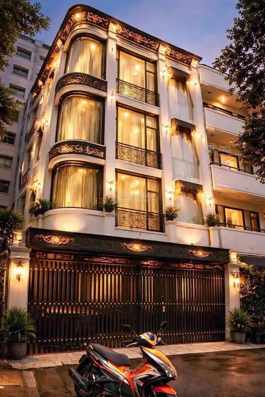 Nhà phố tại 35C Nguyễn Trung Trực, Quận 1, diện tích 220.5m2, 5 tầng, giá 135 tỷ