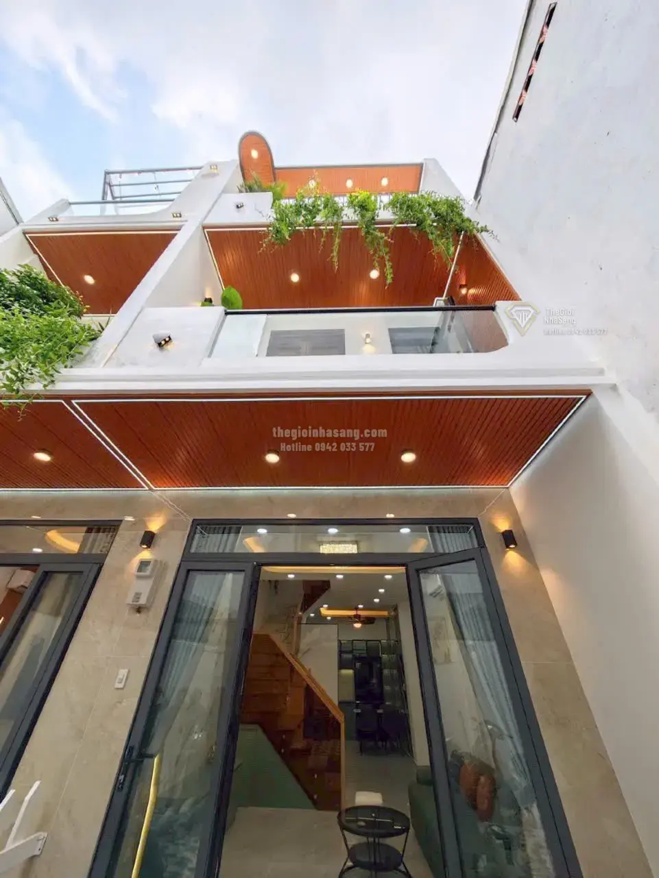 Nhà phố Trần Huy Liệu 41m2 3 tầng giá 7.4 tỷ