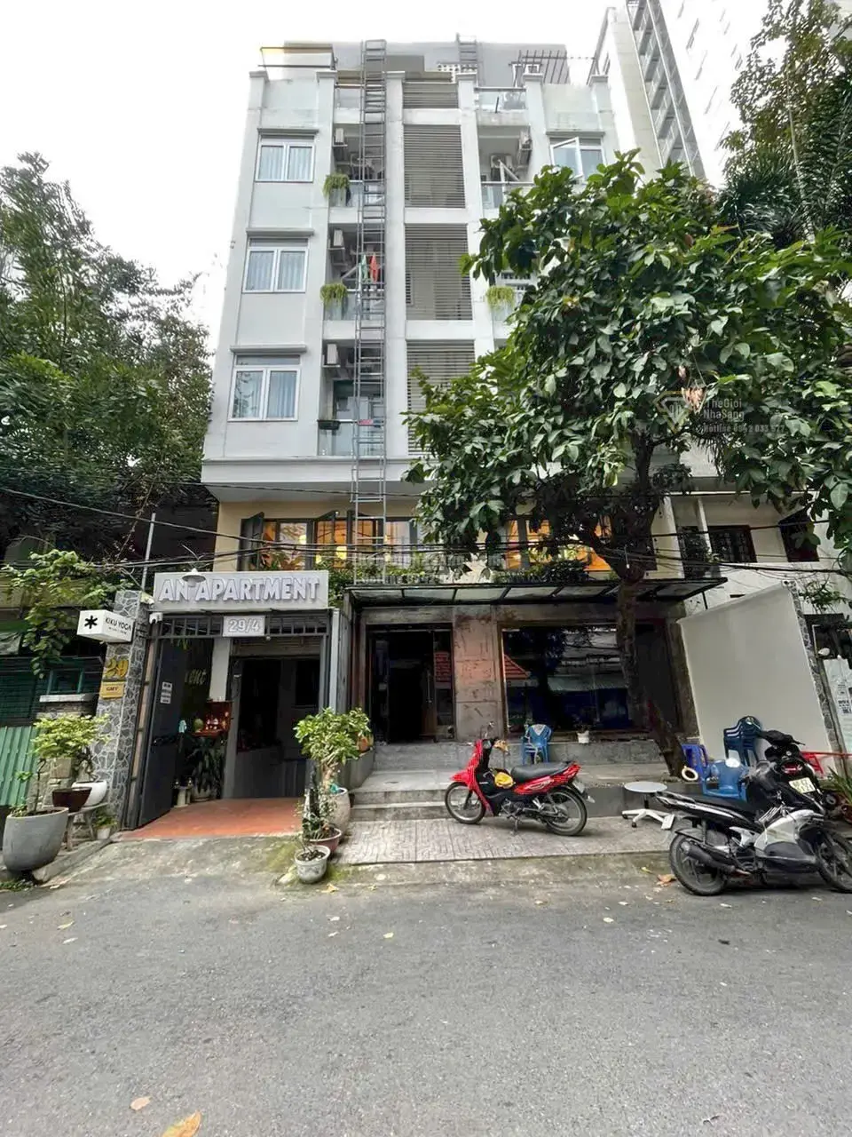 Tòa nhà dịch vụ Nguyễn Văn Đậu Quận Bình Thạnh 221.5m2 76 tỷ