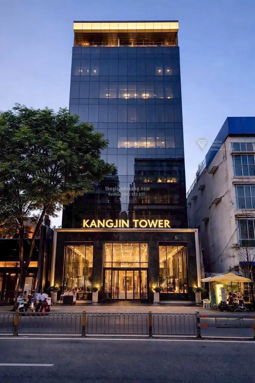 Tòa nhà mặt tiền Nguyễn Biểu Quận 5 diện tích 338m2 giá 250 tỷ