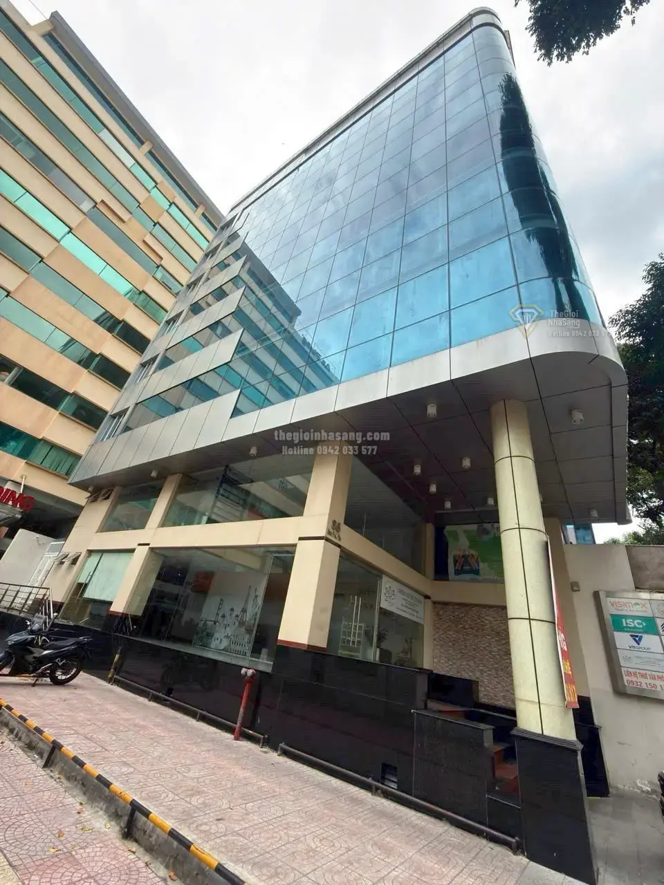 Văn phòng Building Mạc Đỉnh Chi Quận 1 diện tích 204.6m2 giá 10 triệu USD